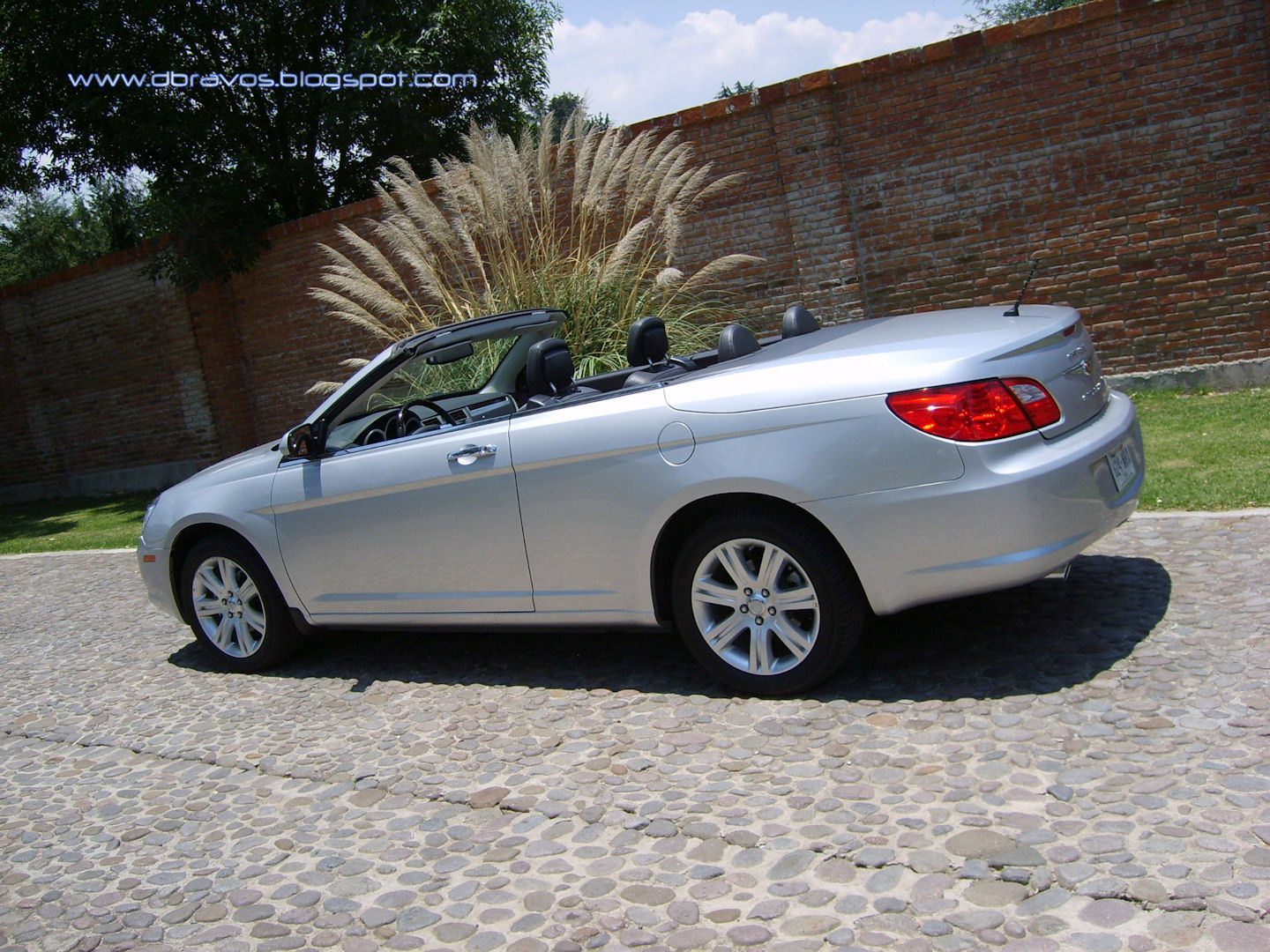 Chrysler Sebring Convertible 2010