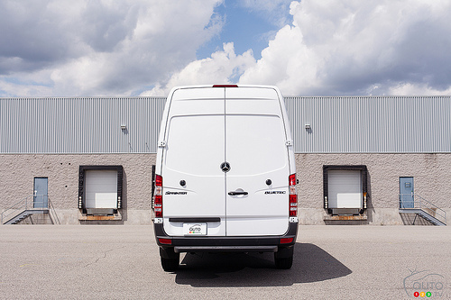 Mercedes-Benz Sprinter Van 2012